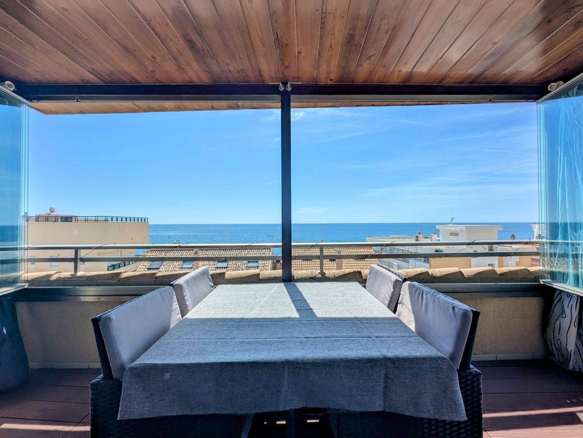 Modern Penthouse Apartment - 1 Min From The Beach Fuengirola Ngoại thất bức ảnh