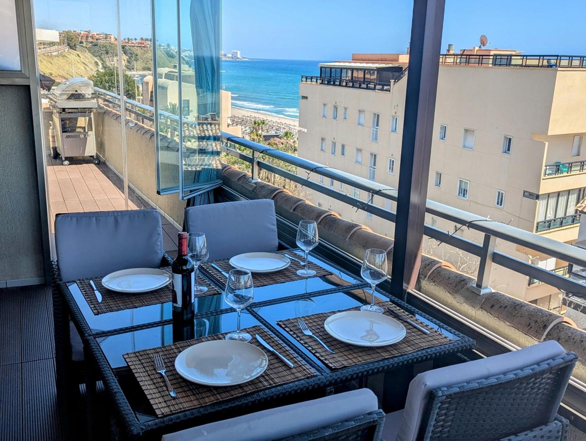 Modern Penthouse Apartment - 1 Min From The Beach Fuengirola Ngoại thất bức ảnh